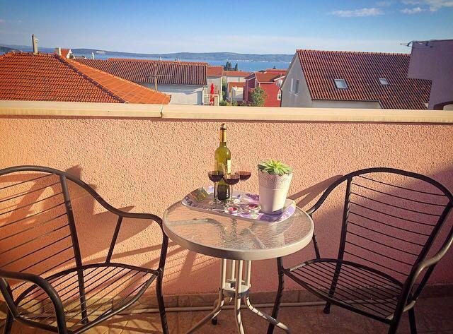 Guest House Mamut Kaštela Eksteriør bilde