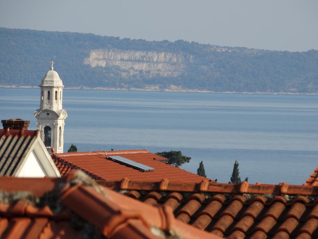 Guest House Mamut Kaštela Eksteriør bilde