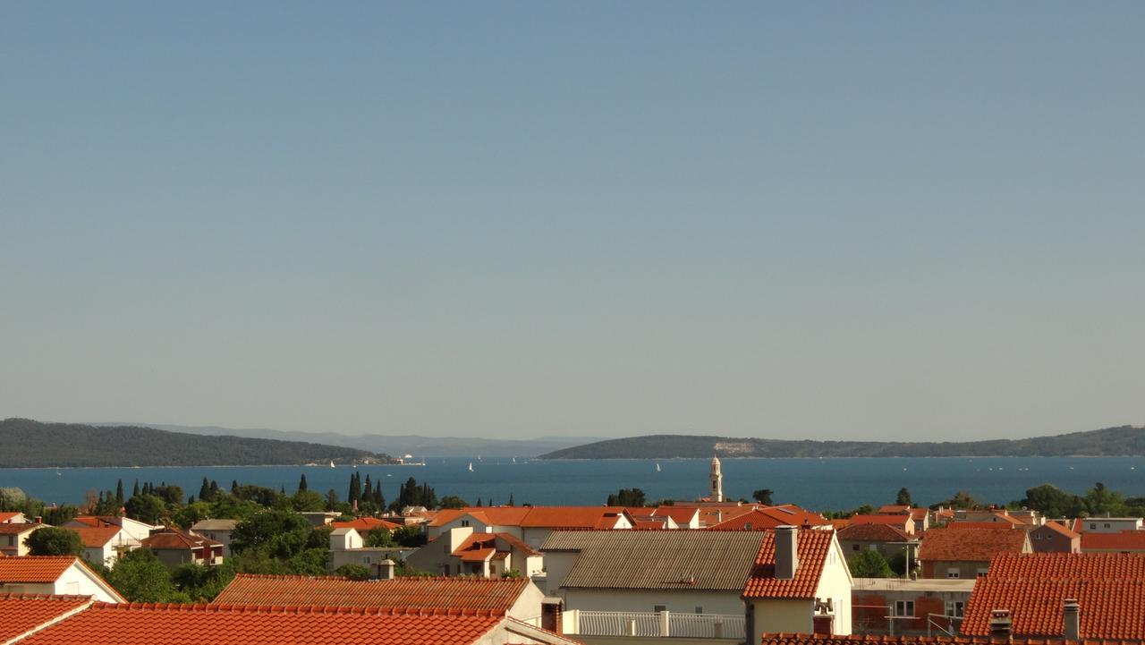 Guest House Mamut Kaštela Eksteriør bilde