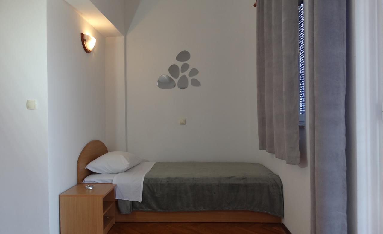 Guest House Mamut Kaštela Eksteriør bilde